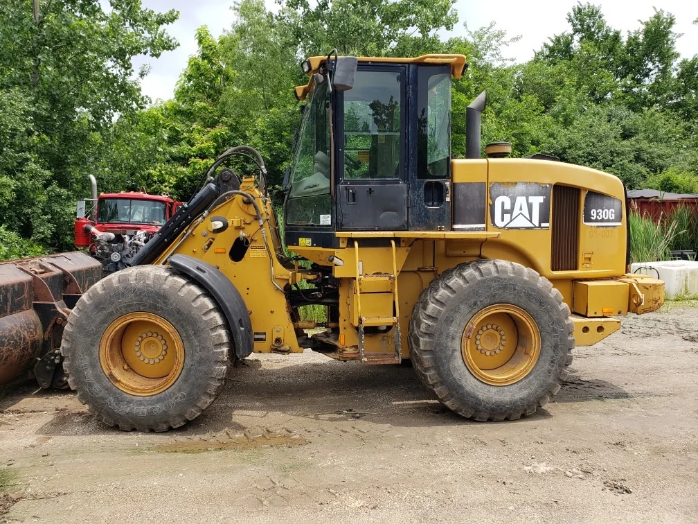CAT 930G front end loader in the Trim's Trucking equipment fleet
